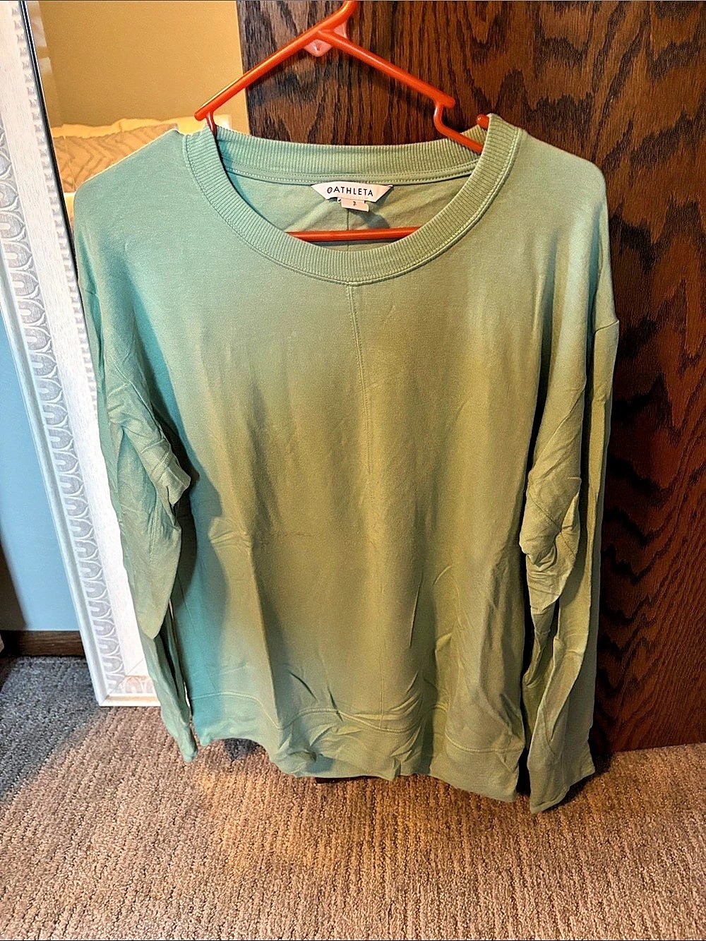 Athleta Presence Sweatshirt Long Sleeve Green Small